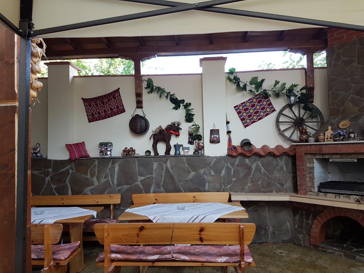 Guest House Markovi Равда Екстер'єр фото