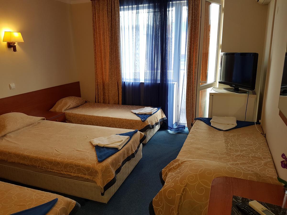 Guest House Markovi Равда Екстер'єр фото