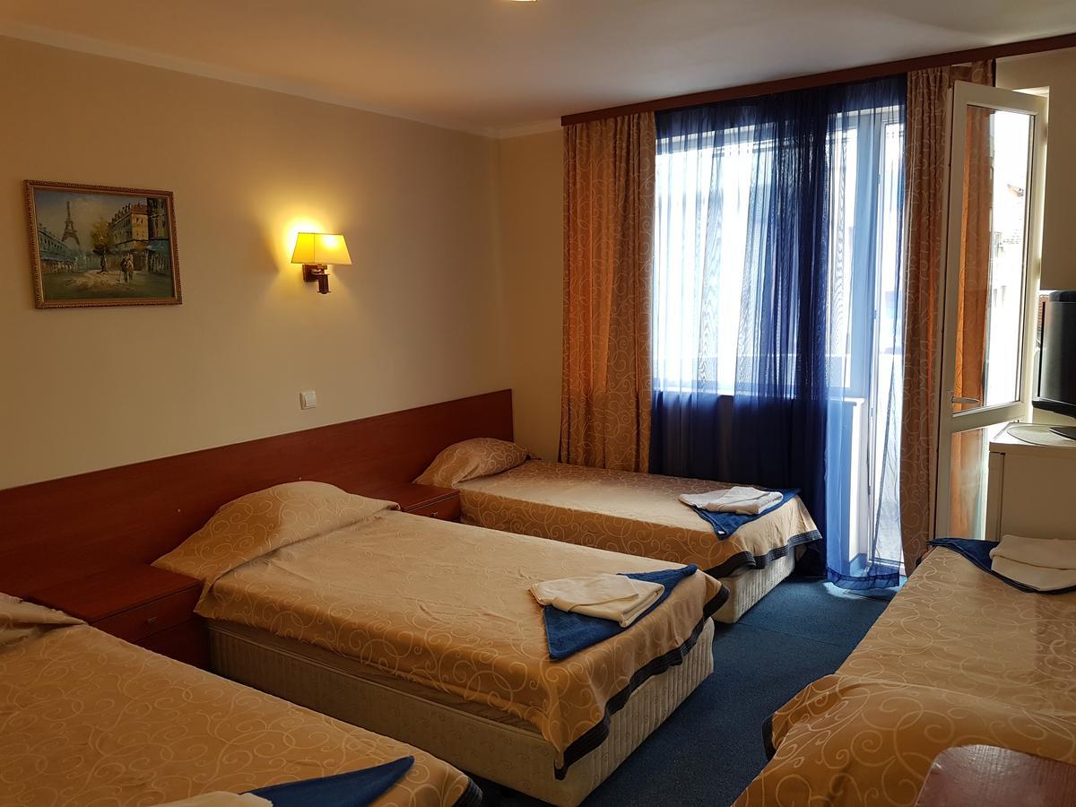 Guest House Markovi Равда Екстер'єр фото